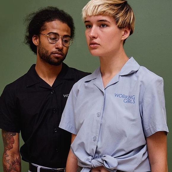 Meet your Posher, Anna - Picture 2 of 4